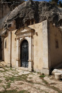 Eremo di Croce Santa